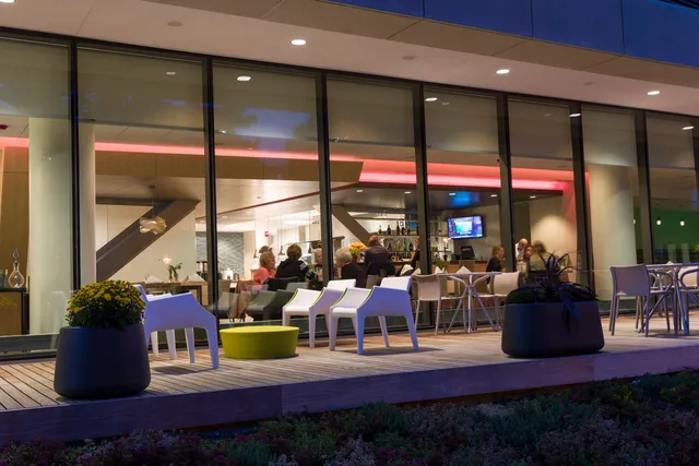 Michelson and Morley Restaurant