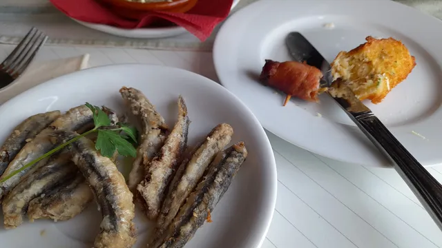 Am Nahner Sportplatz-Tapitas-Bar