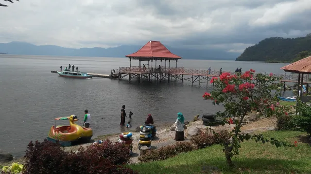 Danau Ranau Pusri