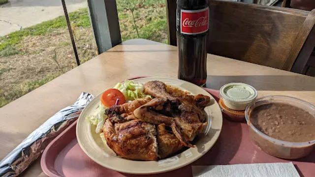 El Pollo Dorado