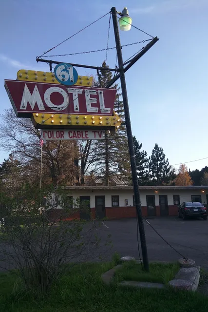 Sandstone 61 Motel