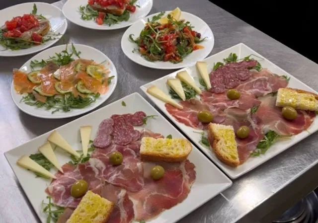 Ristorante La Piccola Gemma (Specialità Carne e Pesce)