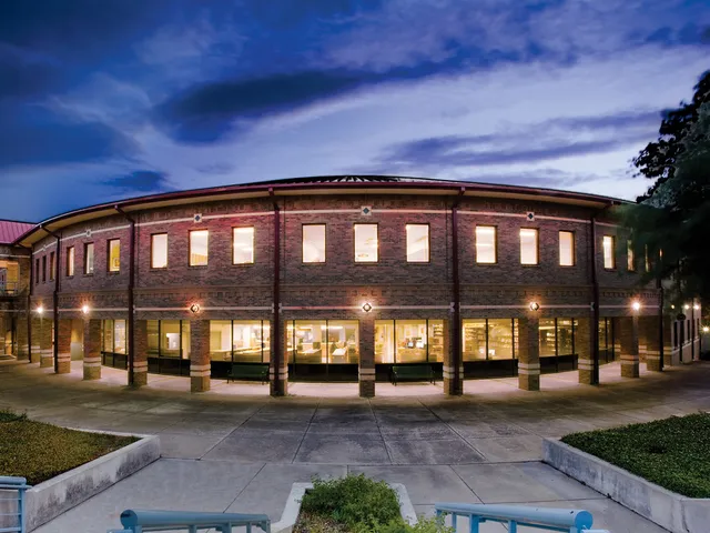 Austin Community College: Riverside Campus