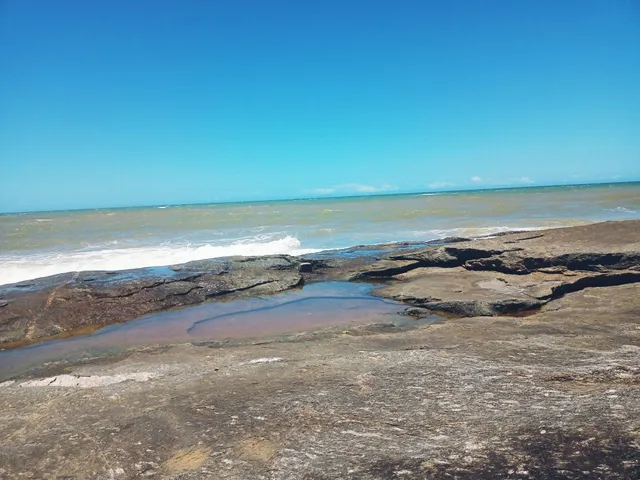 Praia da Baleia - Ponta da Fruta
