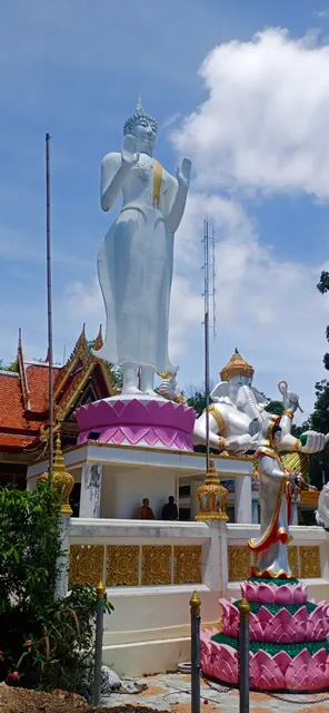 Wat Phlong Sawai