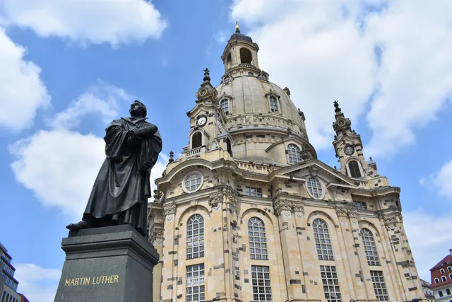 Martin Luther Statue