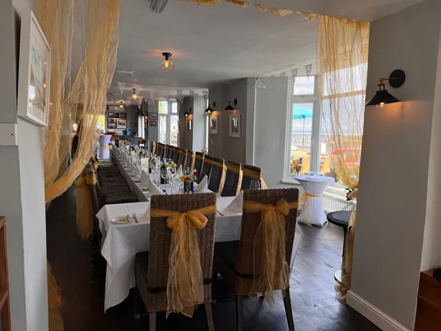 Sid’s Restaurant and Bar With Rooms