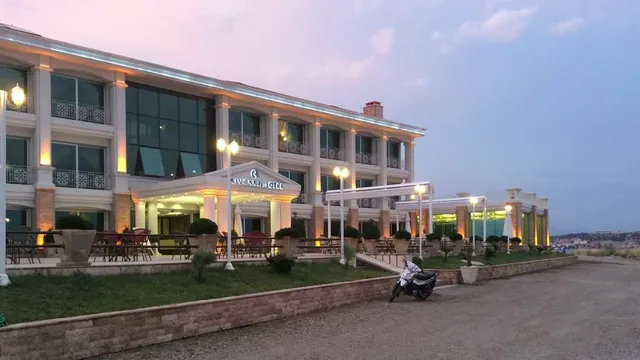 Cunda Kıvrak Otel