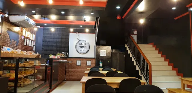 Benitta & Flora's Bistro Cafe