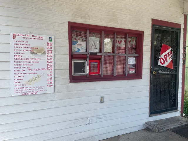 Mamma's Hot Dogs and Burgers