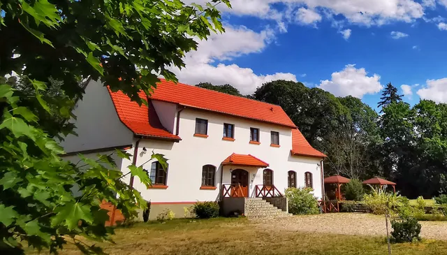 The farm on the lake