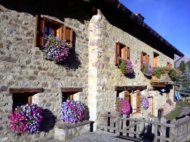 Baita Luleta Bed & Breakfast