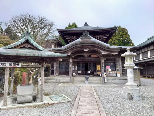 Kinzan-Shusseki Temple