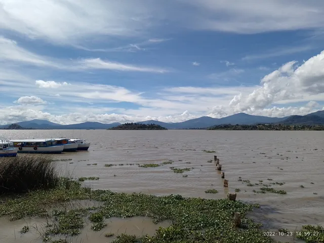 Muelle de Ucazanaztacua