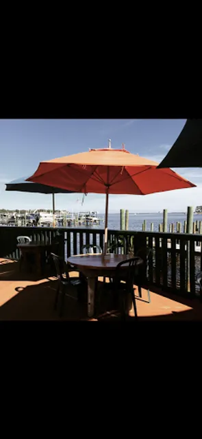 Bay Cafe French Restaurant