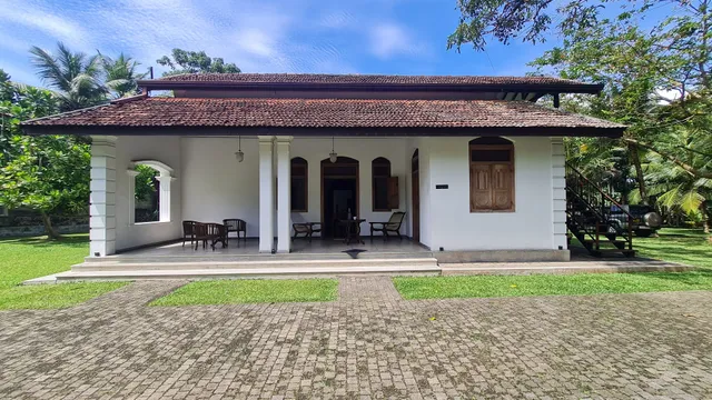 Villa Indrasiriya