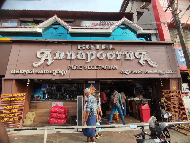 Hotel Annapoorna (Pure Veg)