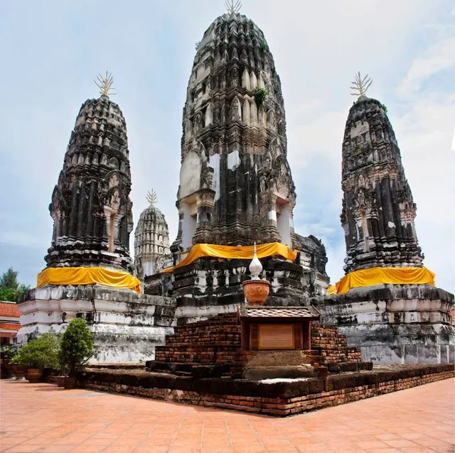 Wat Mahathat Worawihan