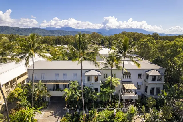 Mediterranean Port Douglas