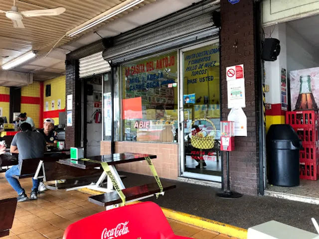 Taquería Regia Leones