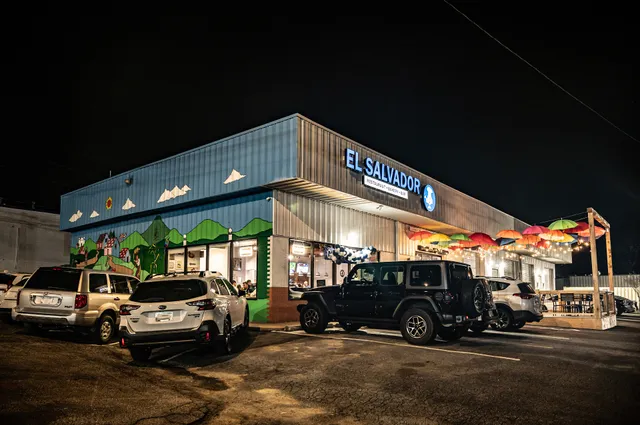 El Salvador Restaurant