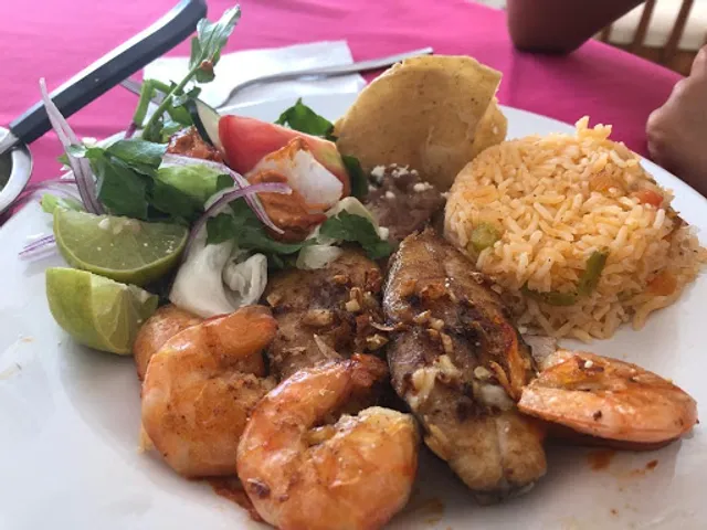 La Cazuela De Colima