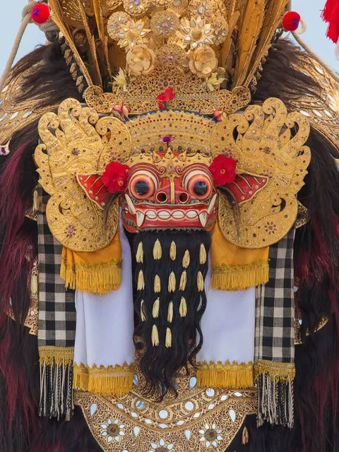 Barong Tanah Kilap - Sari Wisata Budaya BALI