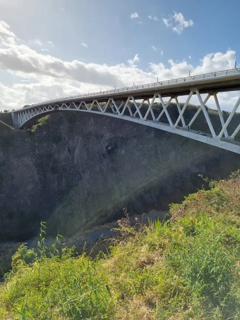 VERTIKAL JUMP REUNION - Saut élastique & pendulaire 974