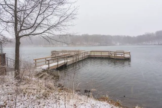 Lebanon Hills Visitor Center