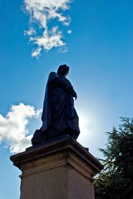 Statue of Sir Isaac Newton