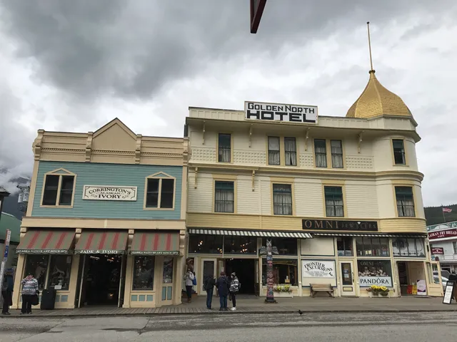 Corrington's Alaskan Ivory Museum & Gift Shop