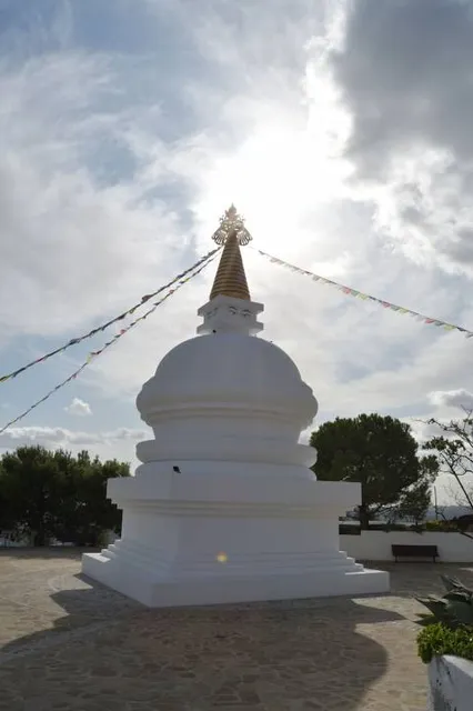 Stupa Karma Guen