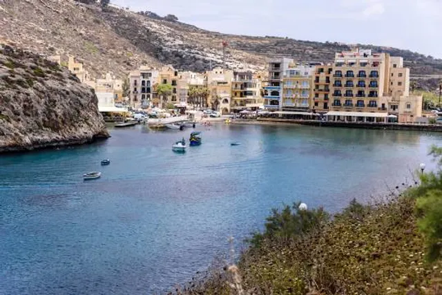 Xlendi Bay