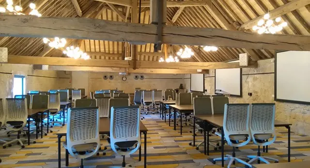 Châteauform' Le Palais Abbatial De Royaumont