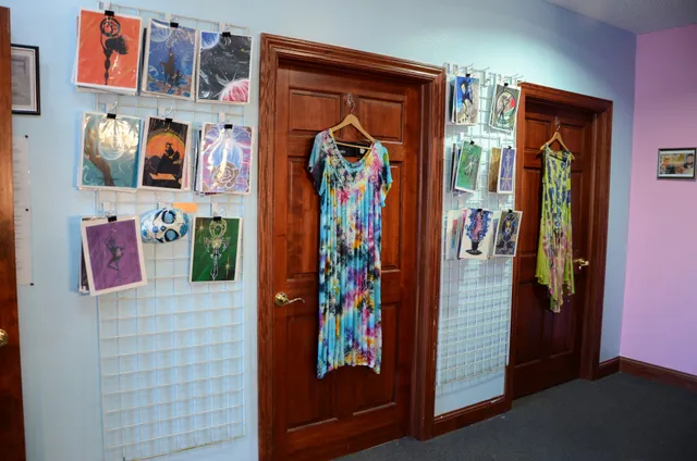 Des Moines New Age Shop & Community Center