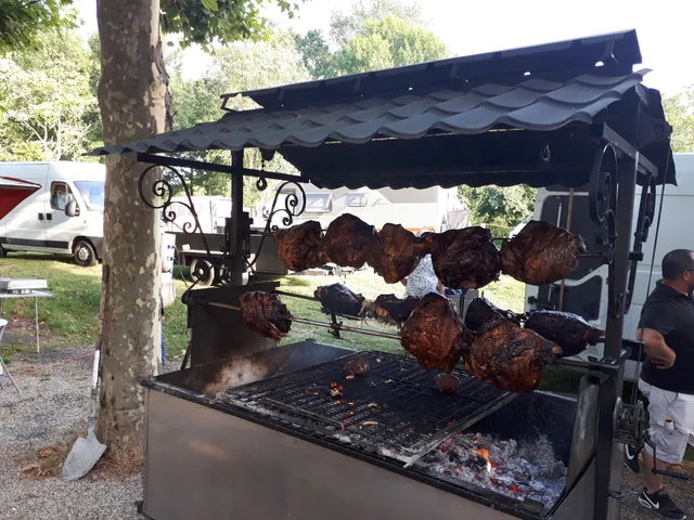 Le Bugue Night Market