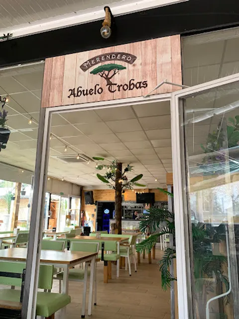 Merendero Abuelo Trobas