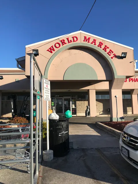 World Market - Cho Quoc Te