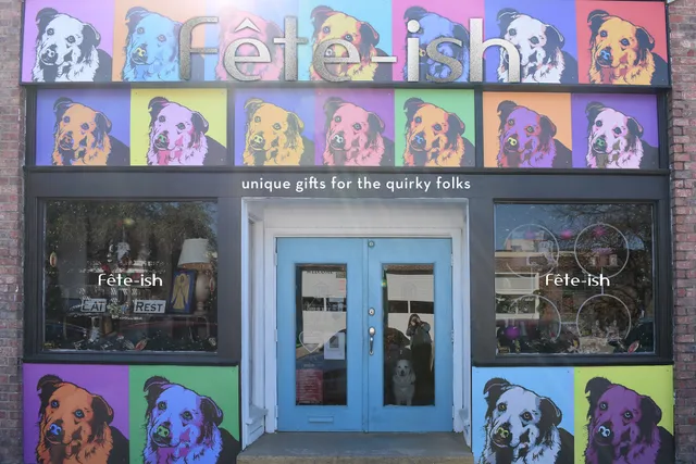 Zsa Zsa's Unique Boutique