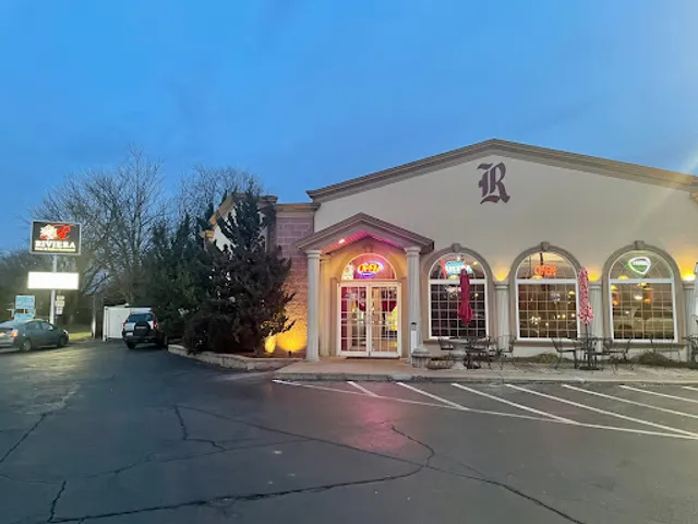 Rivieras Pizza & Italian Restaurant