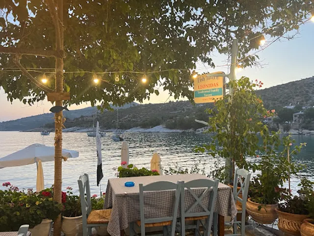 Taverna Leonidas