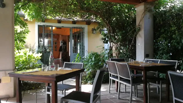 Maccanone 704 Osteria Bruschetteria