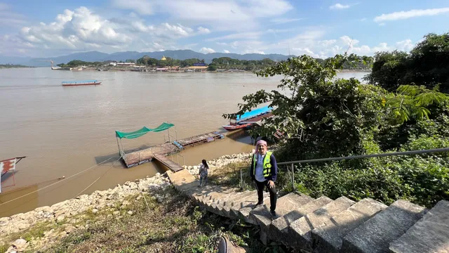 ภัตตาคาร เดอะบอร์เดอร์วิว