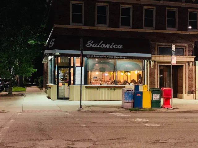 Dawn A.M. Eatery  in Chicago, IL