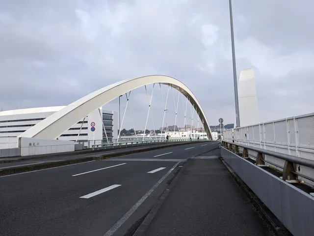 Kamoike Bridge