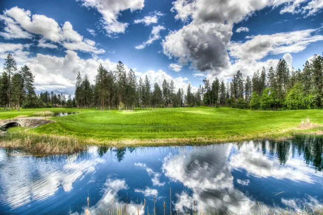 Manito Golf & Country Club