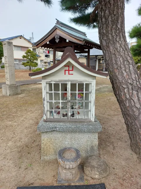 photo-1
