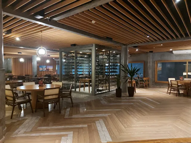 705 Restaurante e Bar