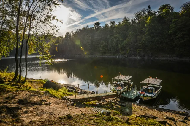 Bootsfahrten Tzschocha - Anlegestelle an der Burg