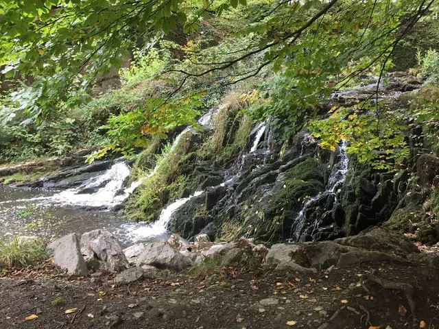 Grande cascade de Tendon